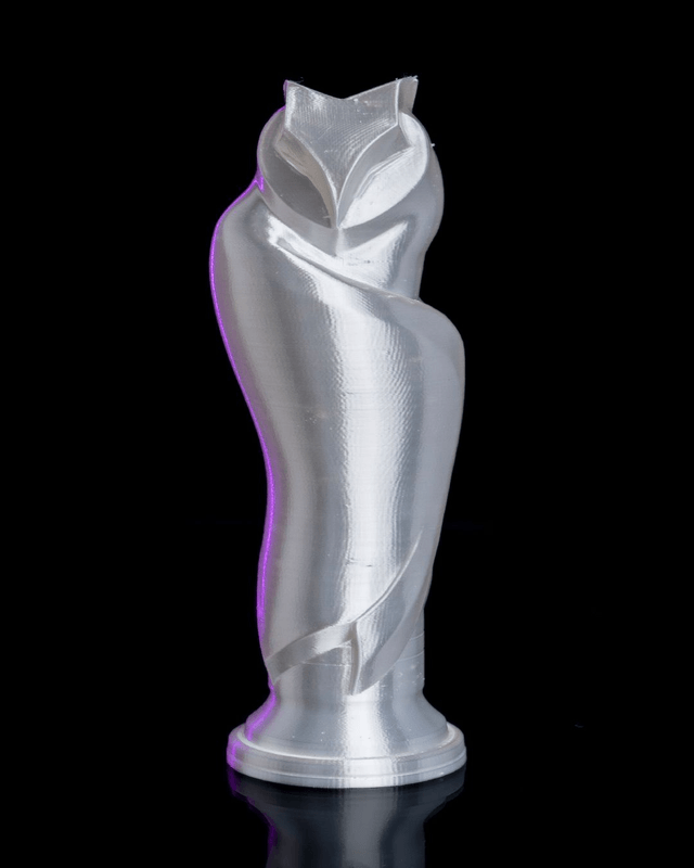 Statuette de chouette minimaliste