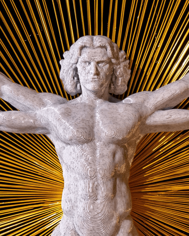 Homme de Vitruve en suspension