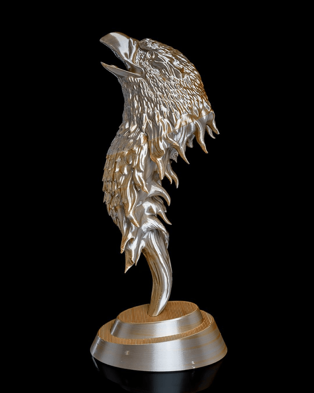 Statuette d'aigle de feu